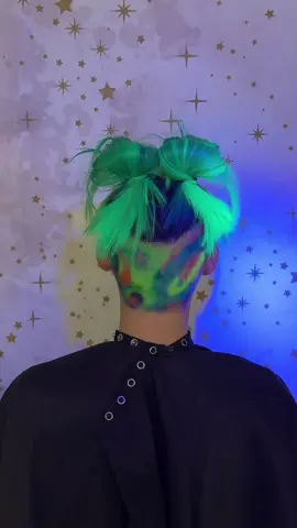 She's ready for a rave this weekend with this uv reactive color ✨ such a fun haircolor to do. #hairtattoo #uvhair #neonhair #hairstylist #ranchocucamongahairstylist 