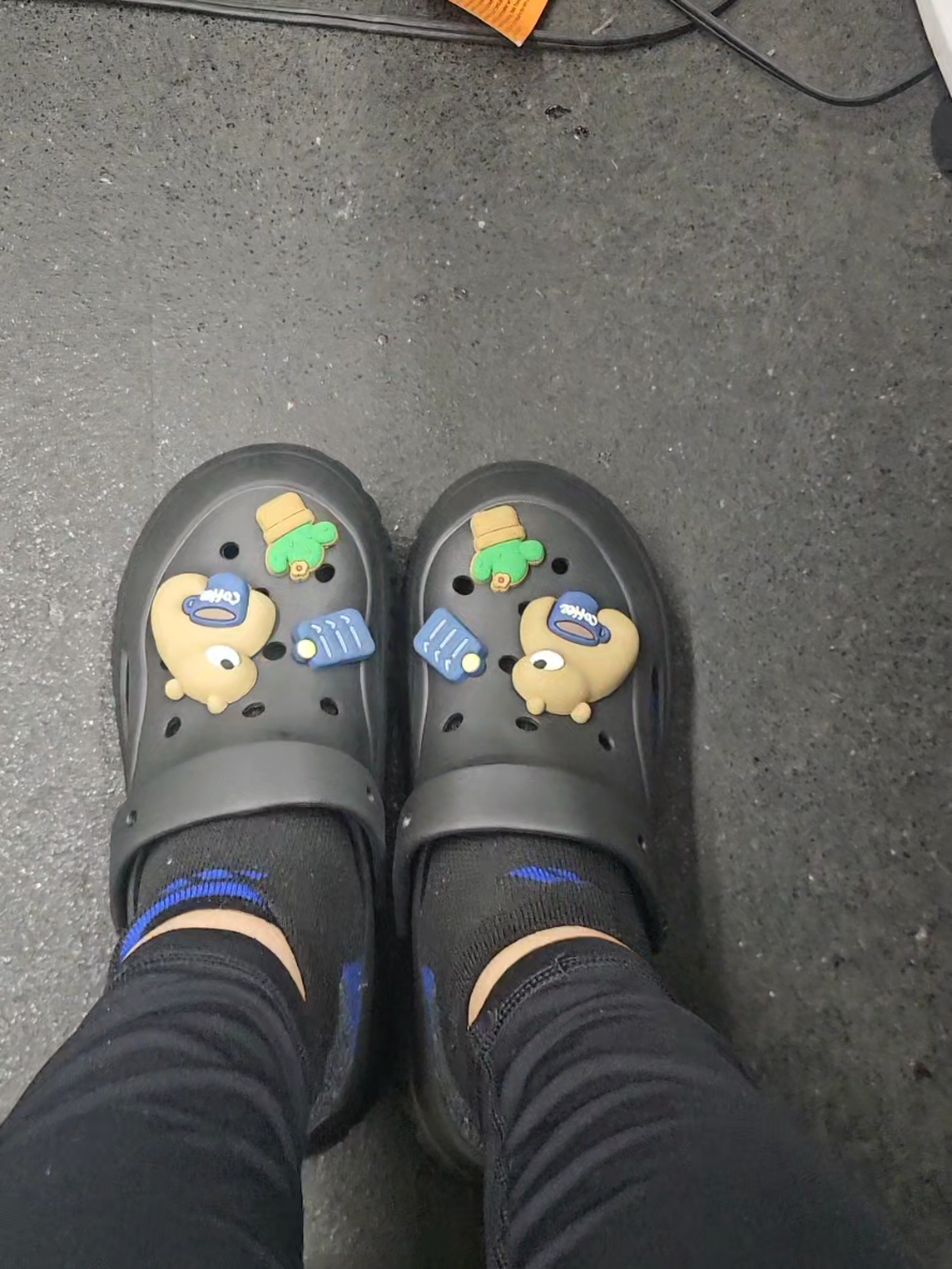 #nonslipslippers #slippers 