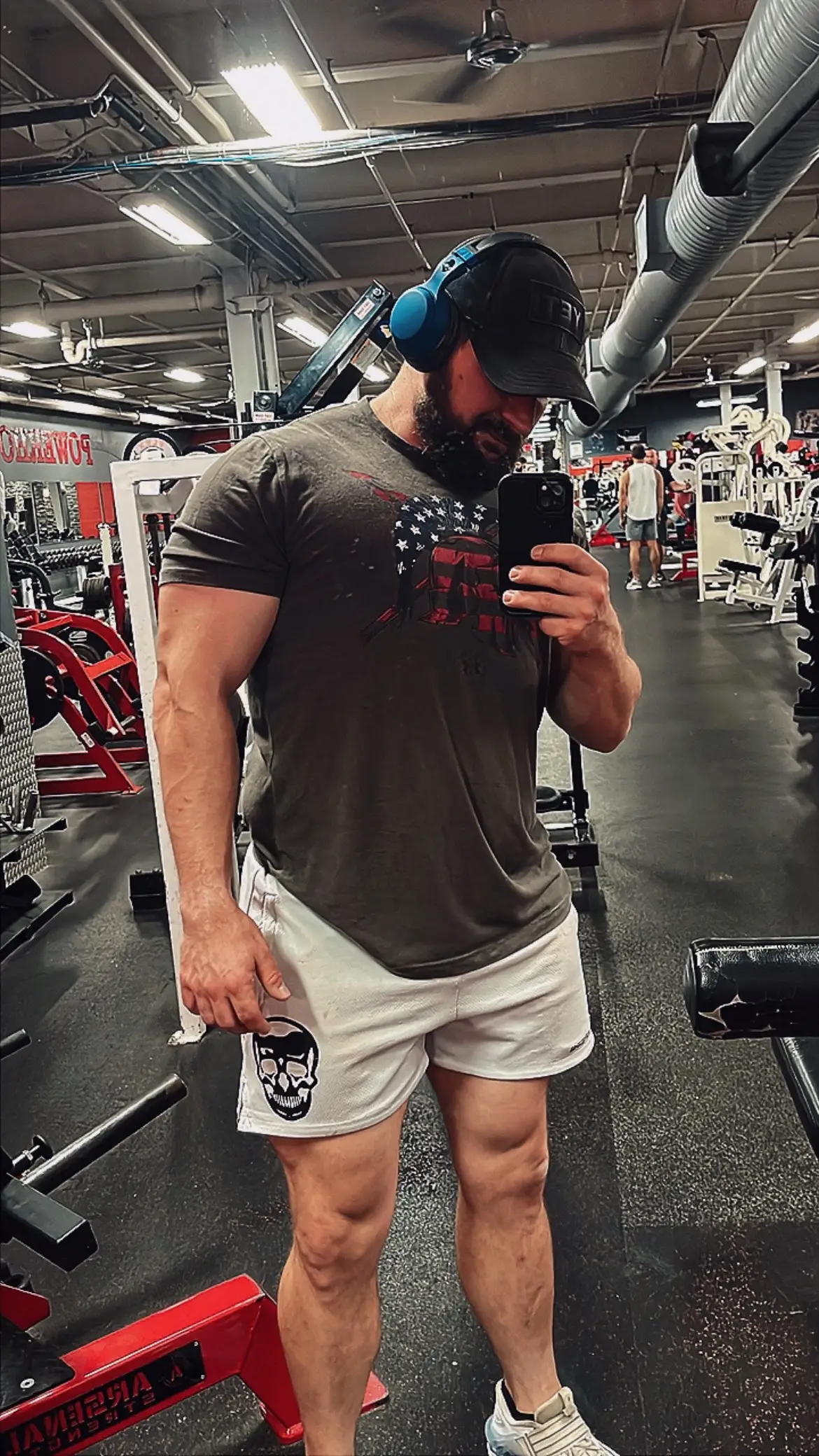 Solid 4am session before heading to school and then job 2 after. Gonna be a long day #powerlifting #powerlifter #GymTok #teachersoftiktok #teacherlife 