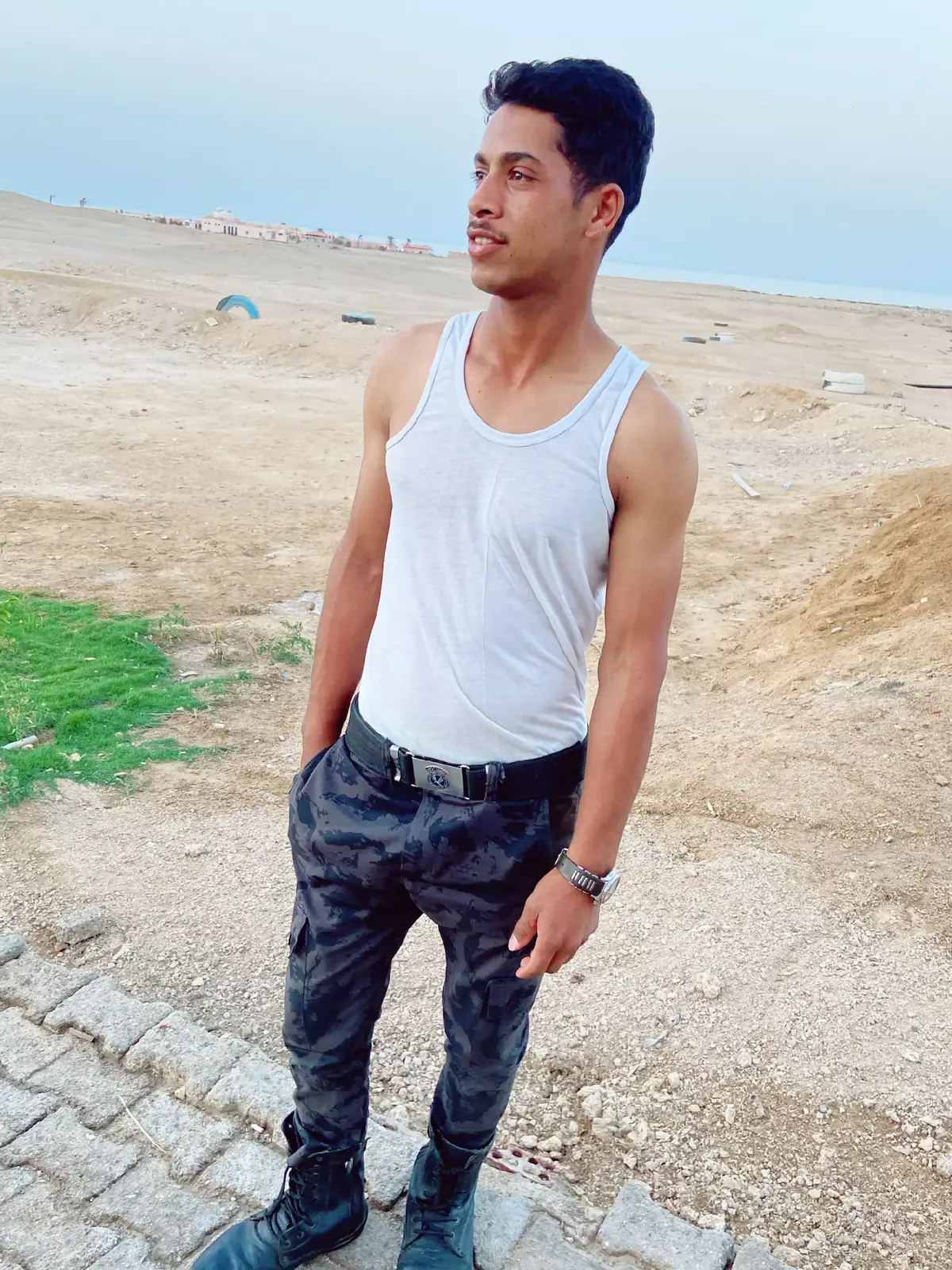 العين فالسمآ والرِج‘ـــل ع الباقي  ❌🎶