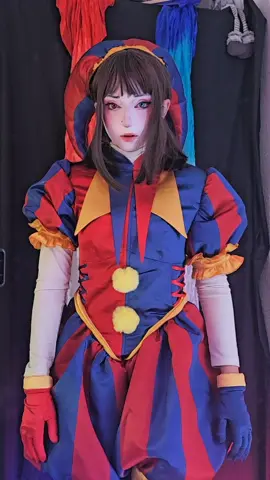 I needed to exaggerate the movements lmao but it was funnn #tadc#pomni#cosplay#dance#theamazingdigitalcircus#fyp#viral 