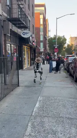 Robot having a rough day #robot
