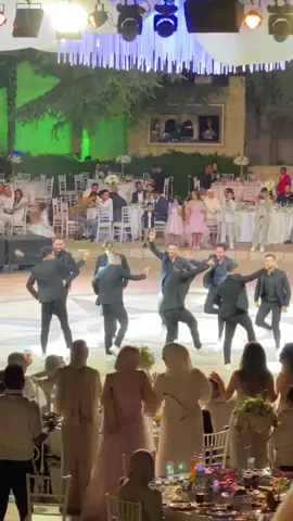#dabke #lebanon #wedding #bekaa #hotel اجمل الدبكات اللبنانية فندق الخيال الكبير 
