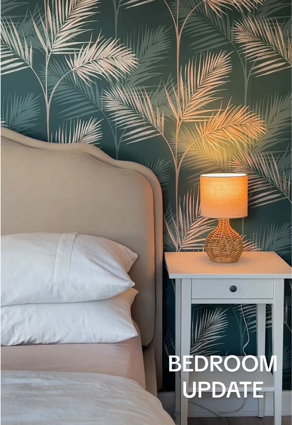 Finally it’s starting to come together and feel a bit cosier ☺️ I feel very out of my comfort zone choosing furniture or home decor, how did I do? 💭 @dusk.com @IKEAUK @B&M Stores  #homedecor #bedroomdecor #cleanwithme #apartmenttherapy #asmr 
