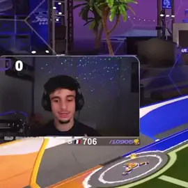 ماوكزي ؟ ما اعرف الا بطل العالم 