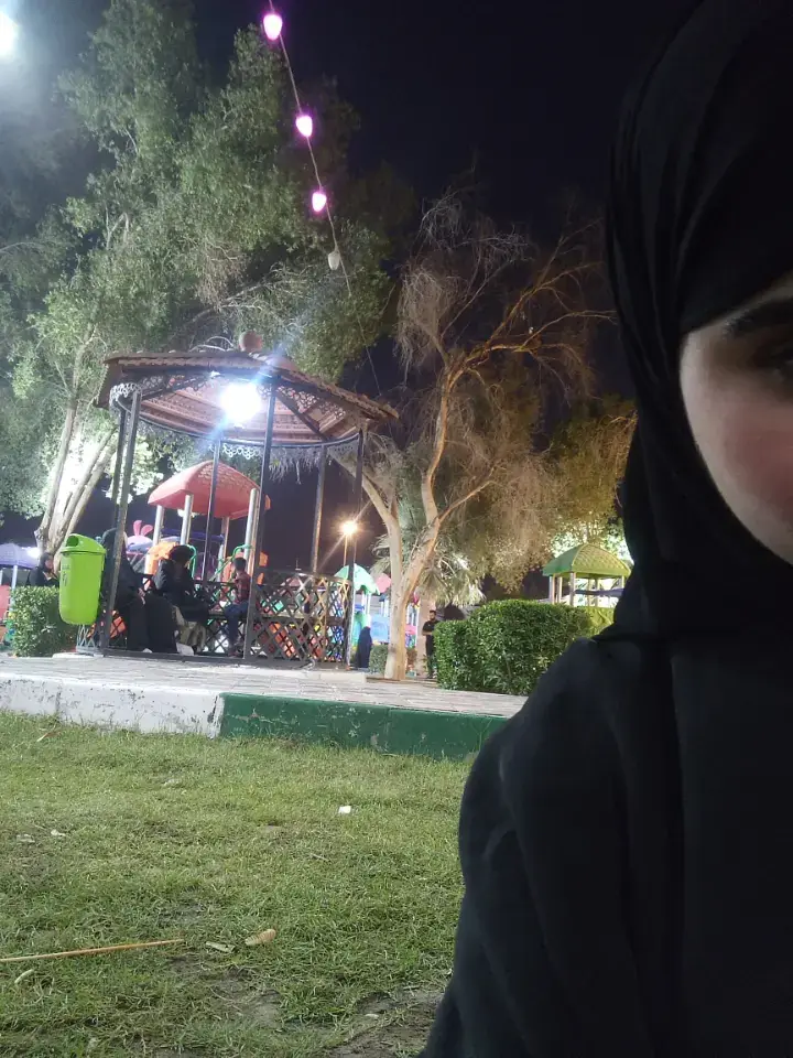 #القرنه_شجرت_ادم #تصويري📷 #الشعب_الصيني_ماله_حل😂😂 #محظوره_من_المشهدات_ولاكسبلور