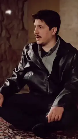 🖤🚶‍♂️