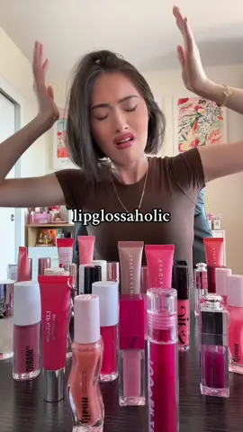 i am not proud but also am proud of my little stash #lipglossaholic #foryoupage #grwnirish #lipgloss #lipglosscollection @Gisou @Diorbeauty @LAWLESS Beauty @Clarins USA @Patrick Ta Beauty @Summer Fridays @Saie @makeupbymario @maccosmetics @Tower 28 Beauty @Valentino.Beauty @elfcosmetics 🤍