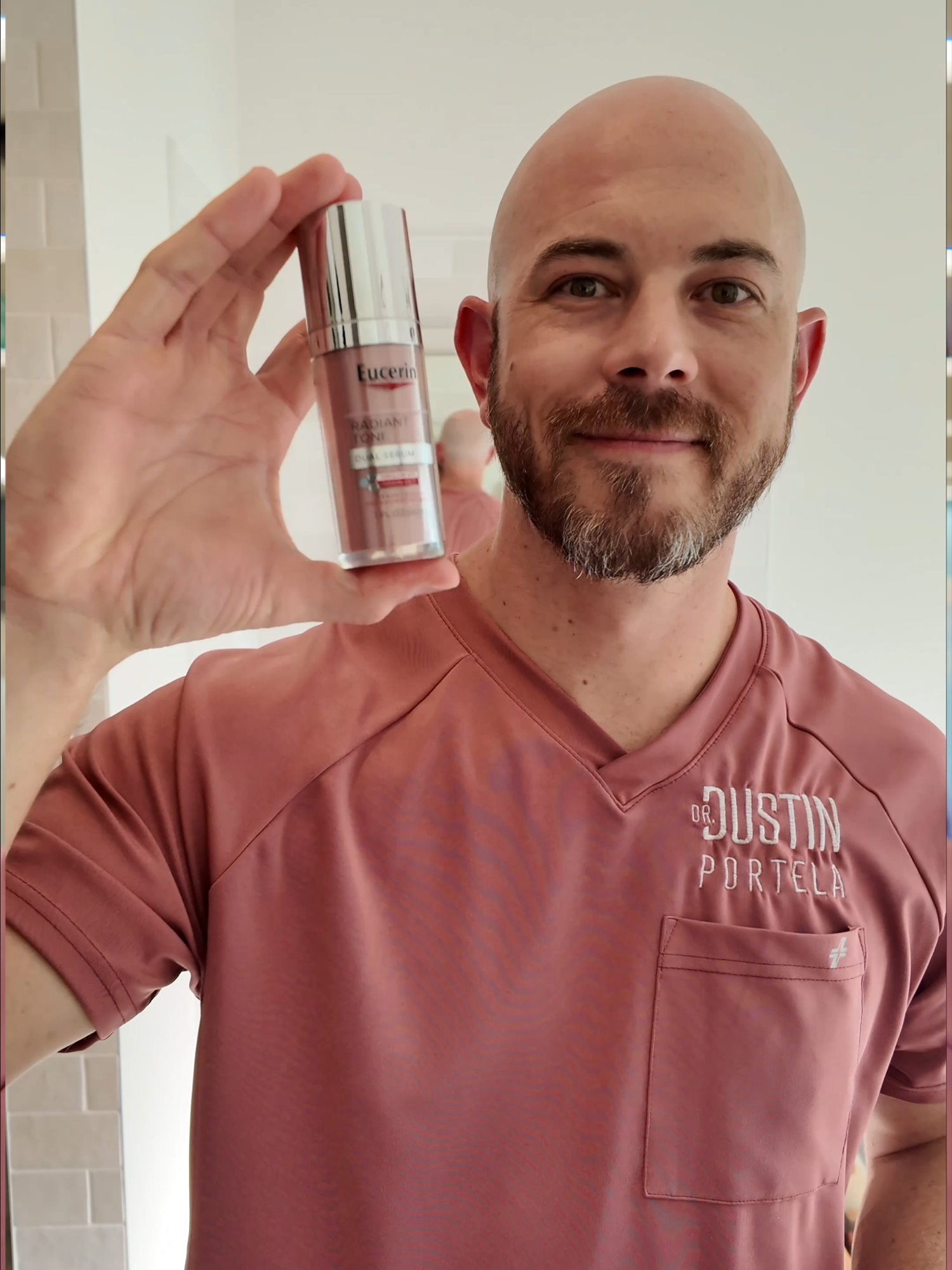 Reduce the look of stubborn dark spots after summer with the Eucerin Radiant Tone Collection available at @walgreens @drdustinportela #EucerinPartner #Skincare #Eucerin #RadiantTone #DarkSpots