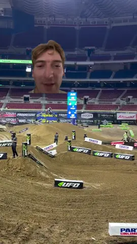St. Louis SMX looks fire! Deegan already P.1 in first practice. Who can dethrone him? orange dreamsicle just launched get yours 🔗 in bio! 🎥 @Swingarm Media 