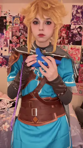 I love thinking that link speaks hella on BOTW bc bro forgot why he chooses not to #link #linkcosplay #thelegendofzelda #thelegendofzeldacosplay #zeldacosplay 