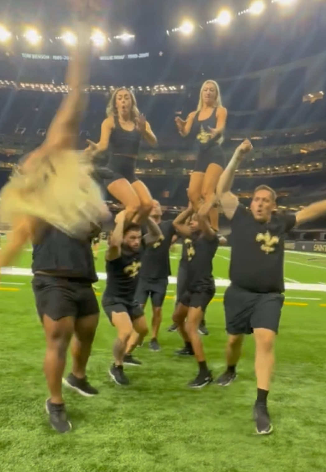 Air travel is so unpredictable these days #nfl #cheer 
