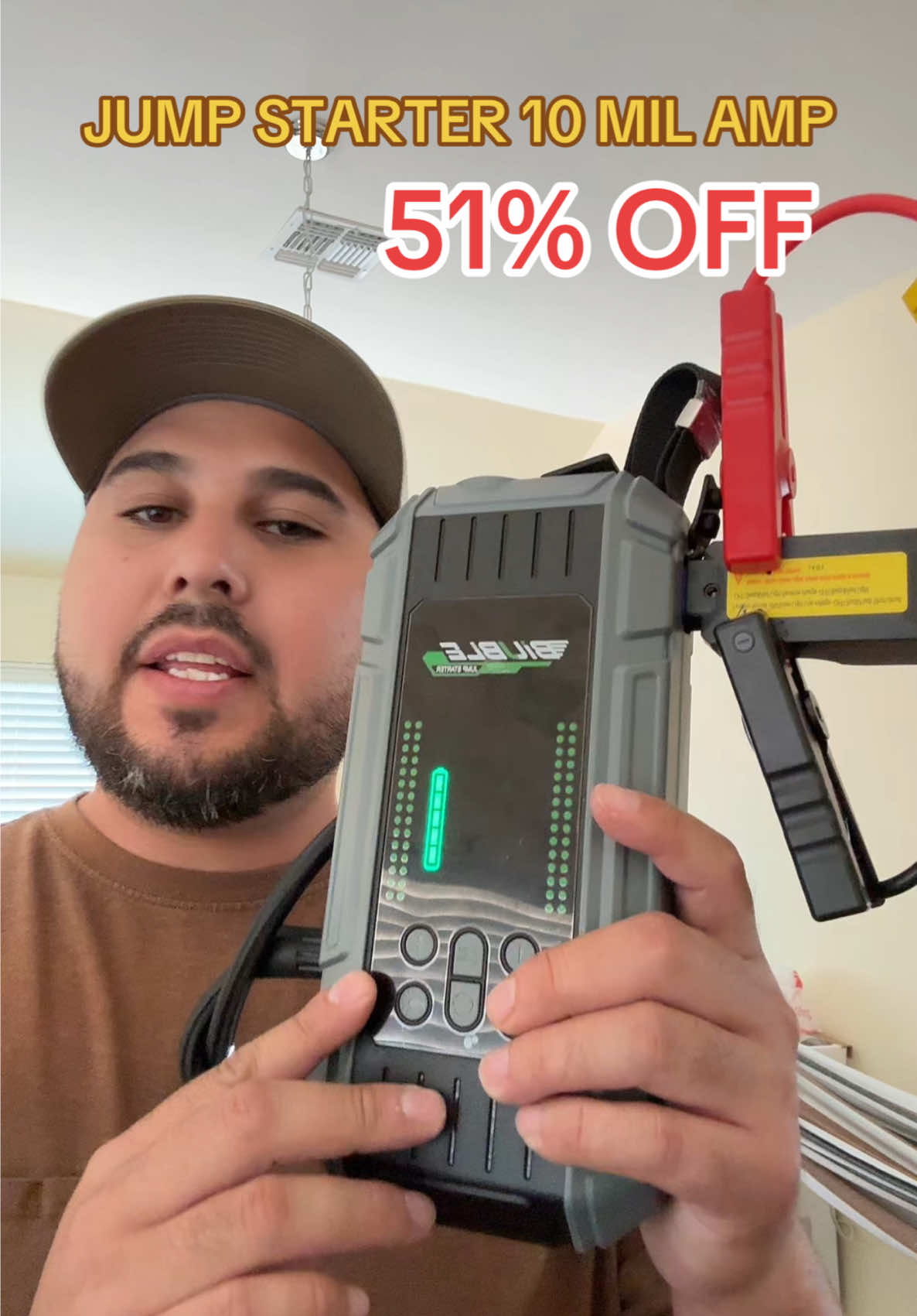 #jumpstart #carbattery #aircompressor #tiktokshopblackfridaysale 