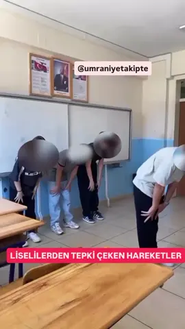 Lise öğrencilerinin boş sinifta namaz kılıyormuş gibi yaparak çektikleri video sosyal medyada tepkilere neden oldu.