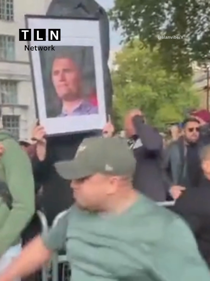 New Zealand Māori Christians pay Tribute with Haka at a London Vigil for Charlie Kirk. #news #breakingnews #charliekirk #Haka #tlnnetwork 