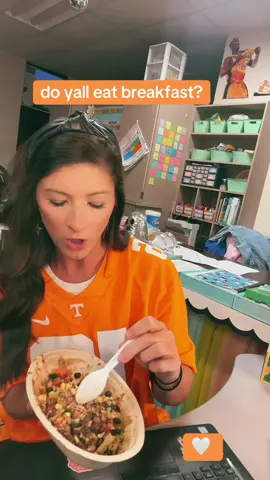 Carbs are my favorite breakfast, unfortunately 🙃 #teacher #teachertok #mukbang #teacherlife #teachers 