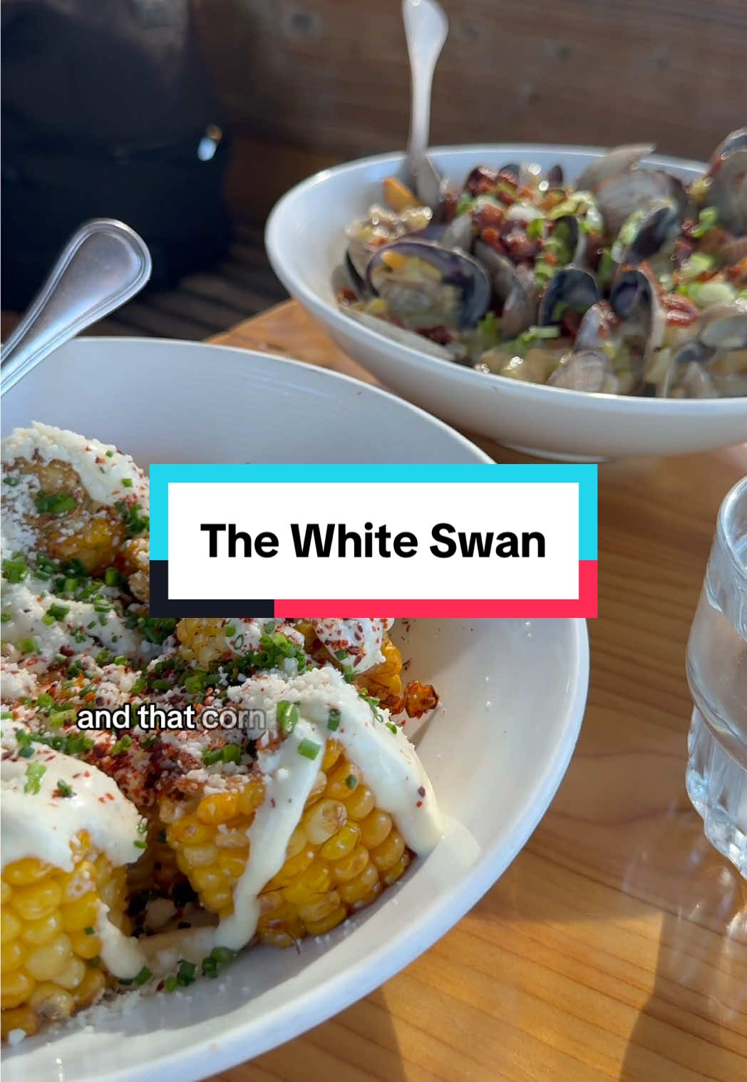 📍The White Swan Public House – 1001 Fairview Ave N, Seattle, WA 98109 Seattle Diary | The White Swan & South Lake Union Stroll 🦢🌊 Started the day at The White Swan with lakeside views and good bites, then took a walk along South Lake Union. Between the water, boats, and city skyline, it’s one of those perfect Seattle summer strolls. Food + fresh air + waterfront vibes = can’t go wrong. What’s your favorite lakefront spot in Seattle? 👇 . . . #SeattleDiary #TheWhiteSwanSeattle #jet2holidays #SeattleEats #SeattleTikTok