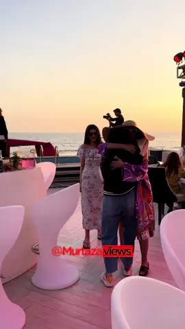 Yashma Gill with Friends at the Karachi Beach Party