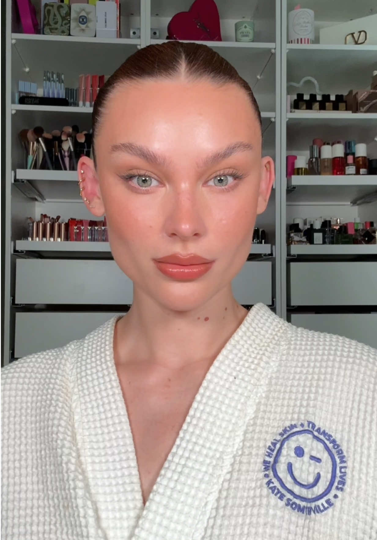iconic @Mary Phillips @m.ph by Mary Phillips #contour #underpainting #makeup #makeuptutorial 