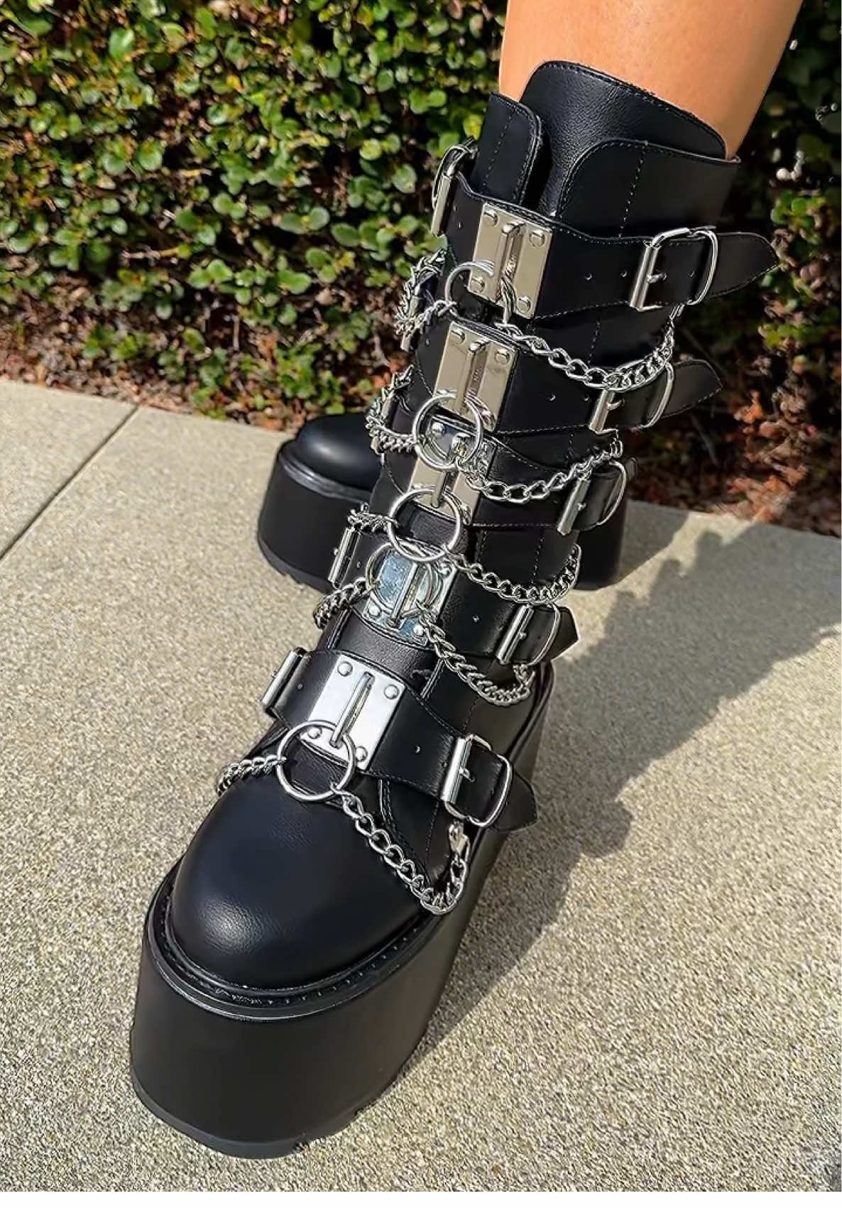 Selling out! The Glitch in black is almost gone!! #yrushoes #shoes #platforms 