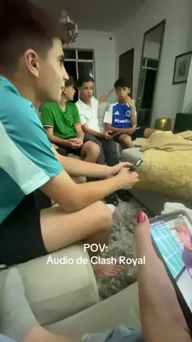 Só um pouco viciado em Clash Royale  #trend #clashroyale #game #humor #fyp 