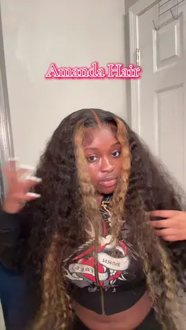 I love this wig so bad! 30” glueless wig from @AmandaHair Official 😍😍sooo full & voluminous #wiginstall #fyp #deepcurly #amandahair #wigtok 