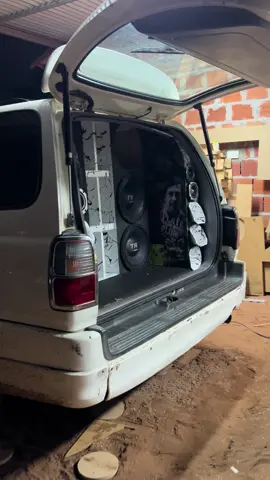 Nuevo proyecto JJ equipamiento 🫨#hiluxsurf #paratiiiiiiiiiiiiiiiiiiiiiiiiiiiiiii #viralvideos #fypシ #soundviral 