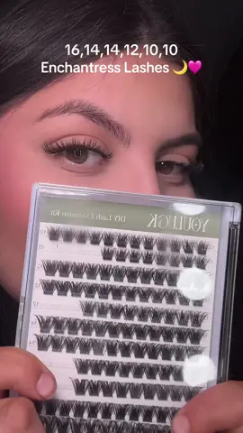 These lash clusters are sooo cute 😍 go get yours too !!🙈🫶🏻 the product is linked down below 👇 @youlucklashes @youlucklash_us  #youlucklash #youluckbeauty #diylash #foryoupage #cxassiex 