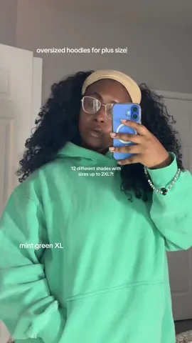 #midsize #curvy #hoodie #swwater #fallfashion 