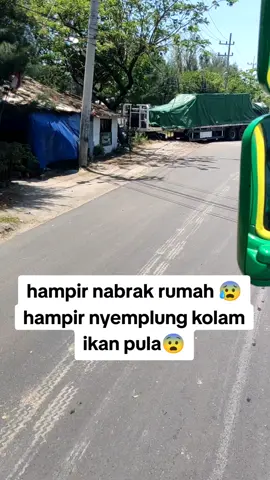 kurang dikit ganti rugi doble, rumah+tambak ikan😨 #fyp #driverslicense #laka #sorotan #jangkauanluas 