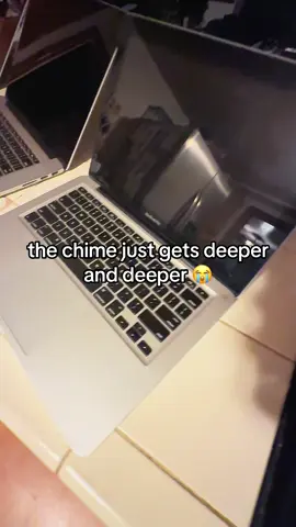 it’s kinda nice hearing the different pitches ngl #fyp #mac #chimes #macos #bootchimes