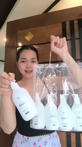 Buti nlng Nakita ko ito grabi Ang Ganda sa skinnnnn Ang bango pa!!! #hally  #nicotinamide #bodylotion #budolfinds #fyp 