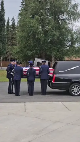 RIP Charlie Kirk #Trump #trump #usa #donaldtrumpwasright #foryou🙏🙏😢❤️‍🩹