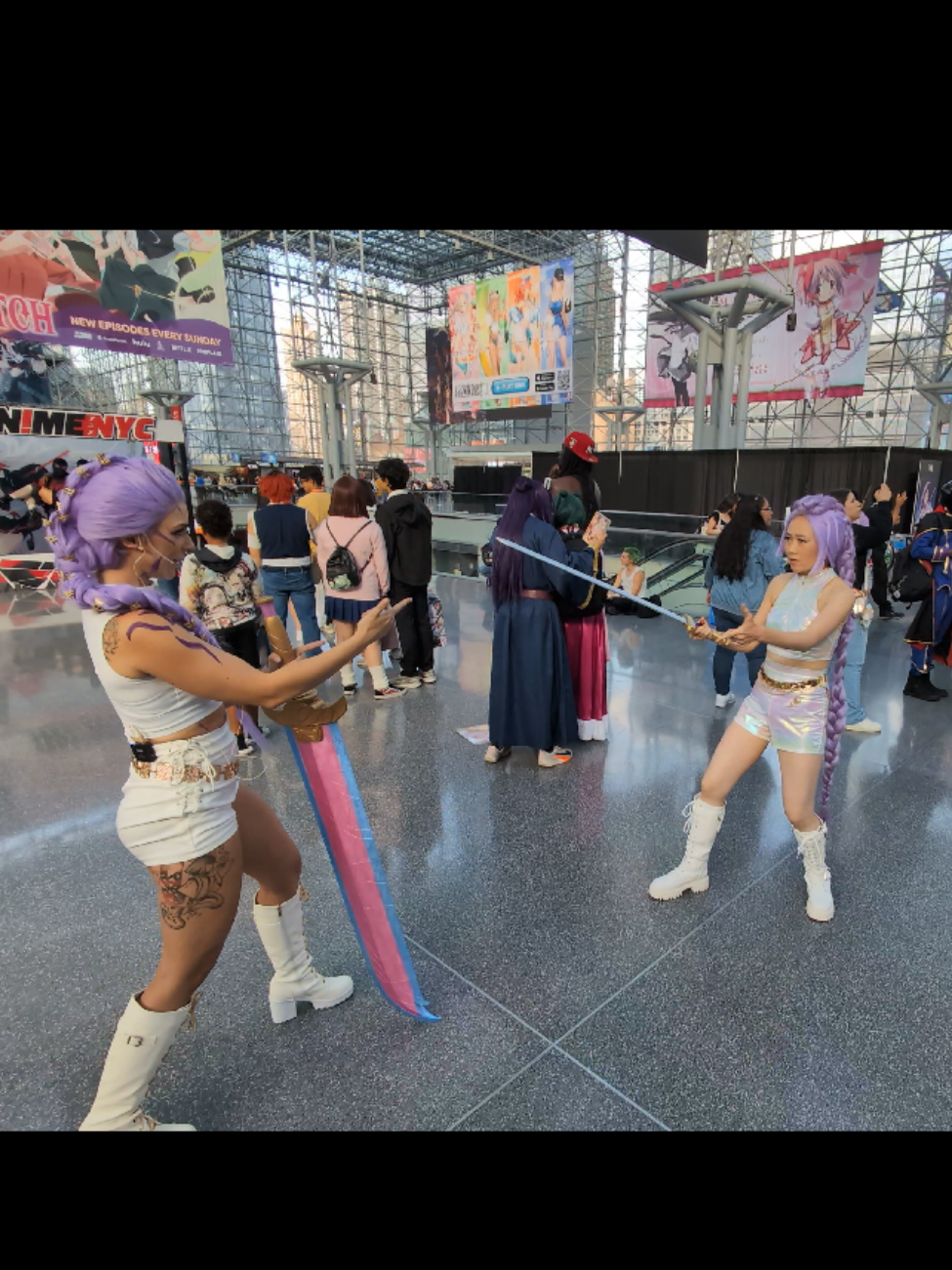 When 2 Rumi cosplayers meet at an Anime Convention 🤣 Rumi @Tiger Lapis  Rumi @Yogii  #kpopdemonshunters #huntrix #cosplay #marvel @Kpop Demon Hunters Netflix @Netflix 