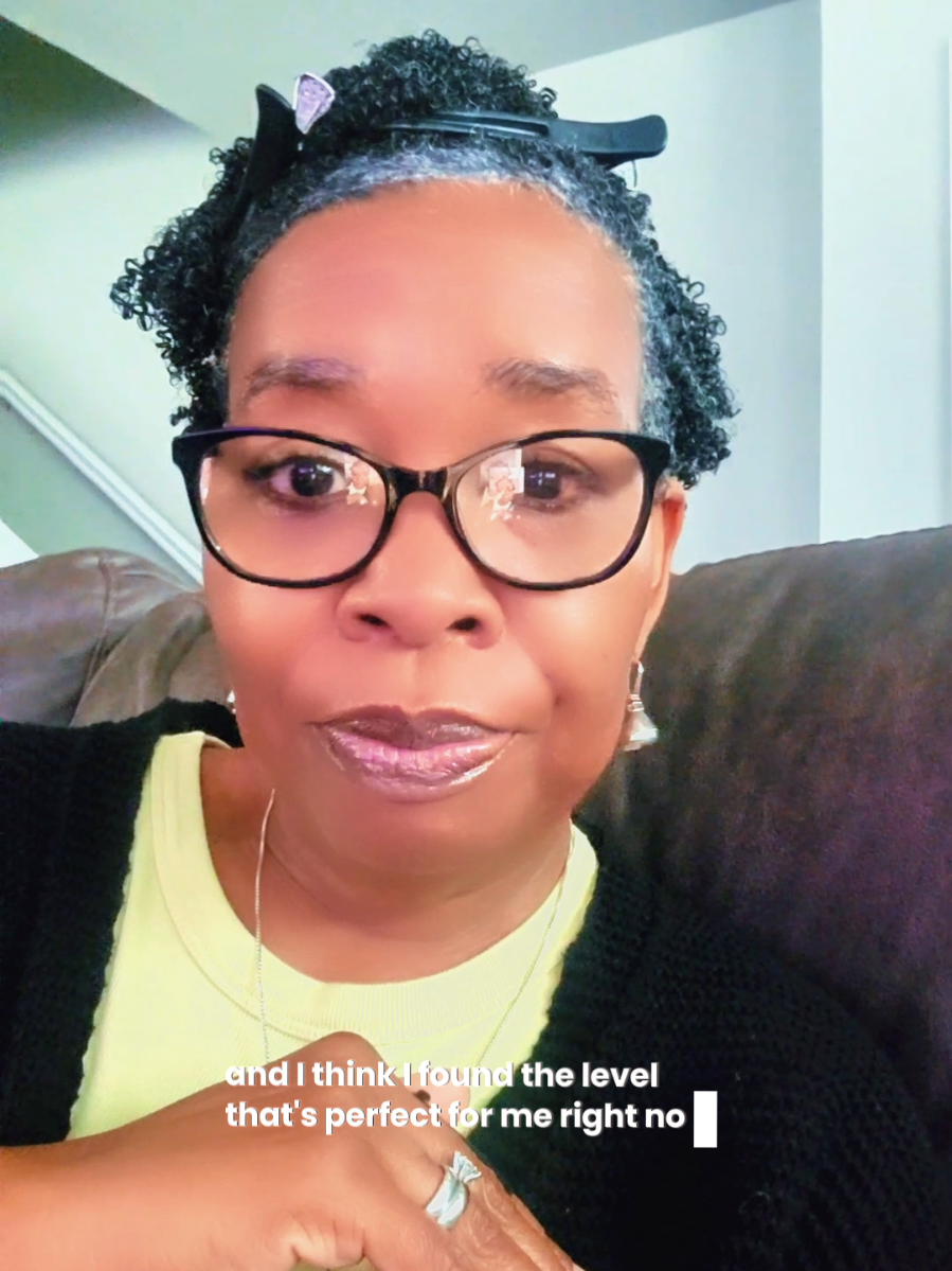 Replying to @activelyblack411 #thinninghair #menopause #perimenopause #hrt #estrogen 