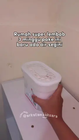 yang rumahnya lembab wajib bgt punya ini dirumah 😭🫵🏻 #lembab #ruanganlembab #rumah #rumahlembab #dehumidifier 