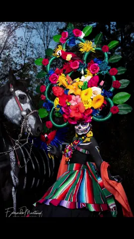 #catrina #catrinamakeup #mexico🇲🇽 #culturamexicana #orgullomexicano  Modelo: @maryann  Maquillista @ashlybarrerahair  Vestuario: @Zully Garrido 