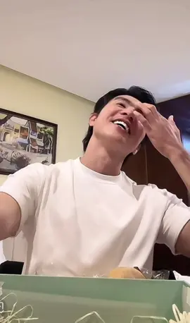 Đêm kinh quàng của làng khách sạn: Sự tích bánh trung thu 6 múi 🥮  #stevennguyen #live #muado #xh 