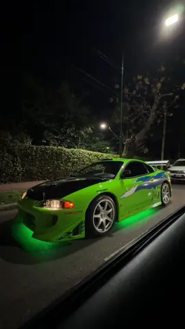 Qué locura ver esto en la calle😍 🔑: @eclipseffarg 📹: @Lucas Gerber #eclipse #rapidosyfuriosos #fastandfurious #paulwalker #brianoconner 