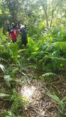 anak gadis yang hilang umur 5 tahun, di temukan dalam keadaan meninggal dunia, di masukan ke dalam karung. 