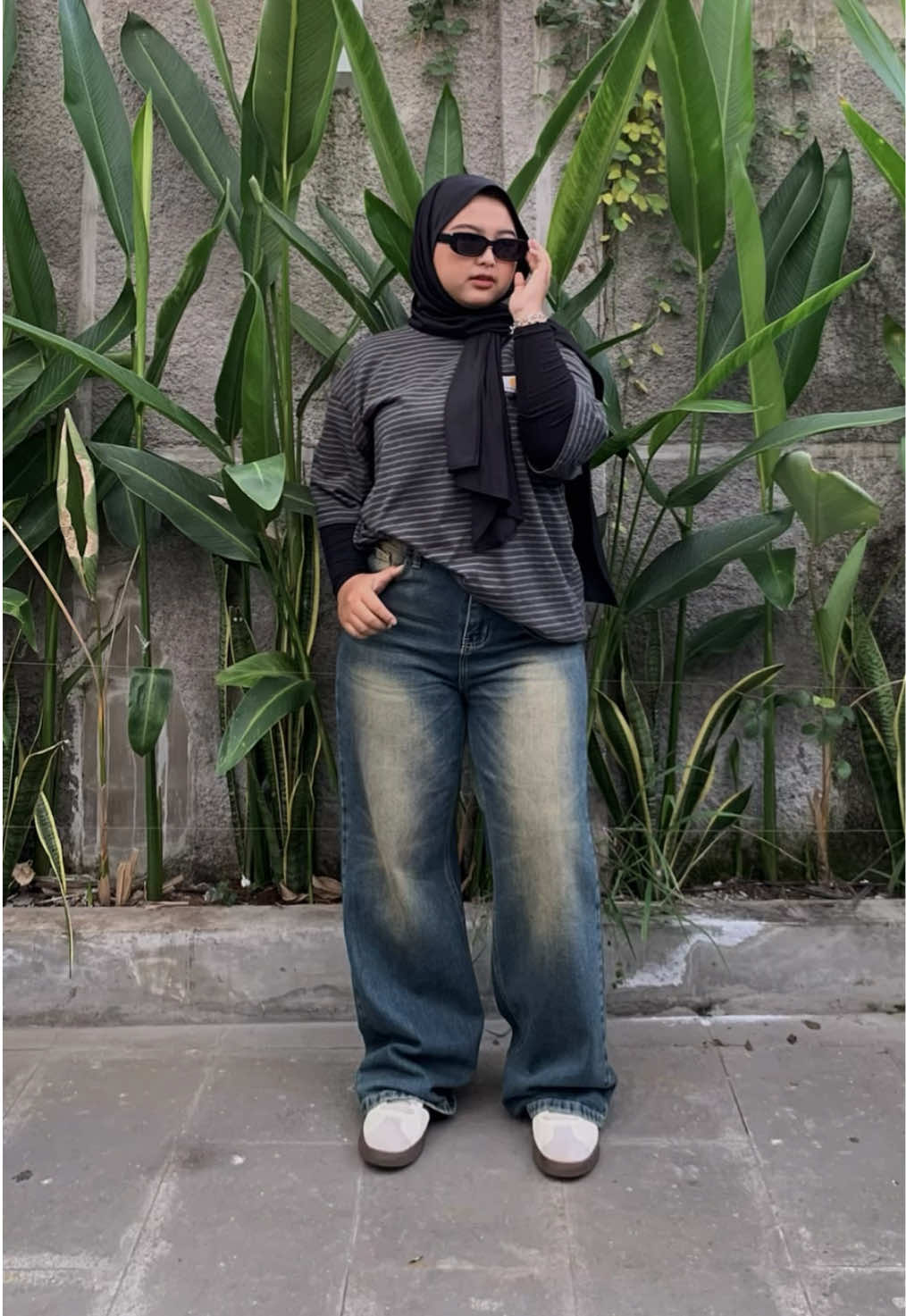 Pesona ciwi bigsize pake skena outfit  ✮⋆˙🎱🕷️ #ootdhijab #promoseruweekend #jeanshighwaist #jeansoutfit #bigsize 