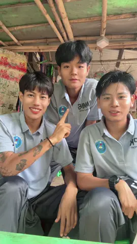 အနူလက်နဲ့ရွှေခွက်နှိုက်သွားတယ်ကွာ🤧#fyp #viewers #tiktok @GNIAP @HSu Pyae Pyae Kyaw (JB kyaw) @Hnin Pwint Aye🎈 