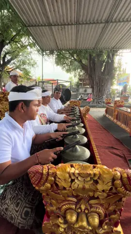 Rejang Dewa Riong Pengenter Style Buleleng Padruwen Desa Adat Kubutambahan  #fyp #viral 