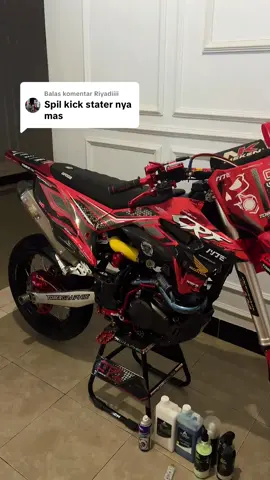 Membalas @Riyadiiii #kickstarter #supermoto #fyppppppppppppppppppppppp #crf #crfsupermoto 
