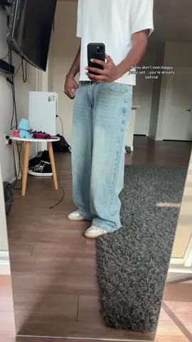 I actually like these a lot #jeans #fashiontiktok #styleinspo #menswear #streetwear 