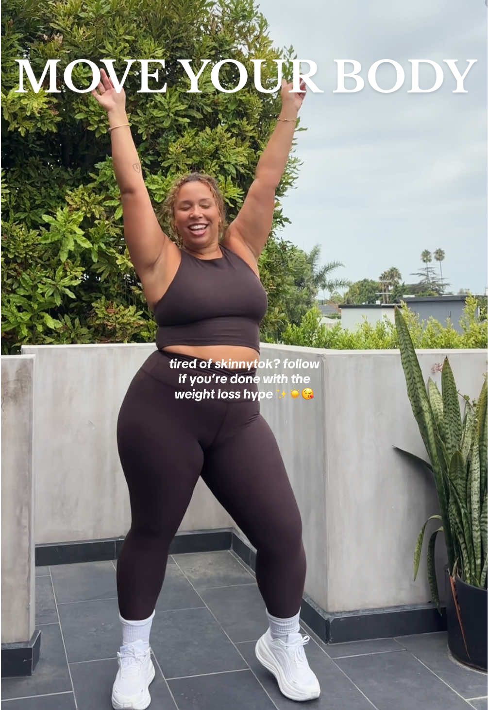 girls, i’m soo over it.. i just wanna move my body and feel good 🩷 #bodyneutrality #bodyconfidence #moveyourbody #workoutinspiration #dietculturedropout 
