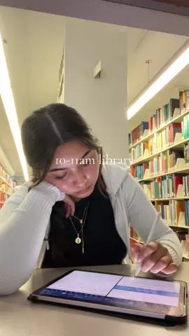 I love watching these but i hate making talking videos 😭 #college #dayinmylifevlog #collegestudent 
