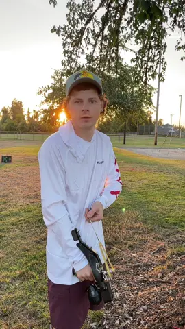 1000% worth it in my honest opinion this thing is so much fun. It’s also a slingshot comes with slingshot bands and spear bands#spearfishing#slingshot#Outdoors#tiktokmademebuyit#tiktokshopfind  