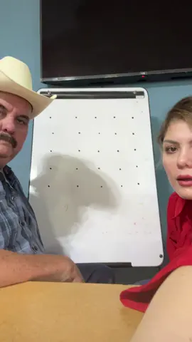 EL QUE CONECTE MÁS CUADROS GANA #juegosdivertidos #fypシ゚viral #foryoupage #fyp #family 