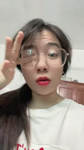 Xin trúng vietlot cỡ 2 quả ngực là oke :))) sống vs thân hình 2 lưng 2bn năm nay chán rồi 🥹🥹